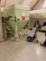 M12 - darbui iki 1500 kg