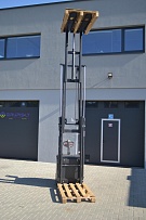 Elektriniai savaeigiai keltuvai su platforma operatoriui PS-N - 1200-2000kg